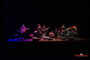 Valenza, il Natale diventa rock con Beggar’s Farm e P Voices