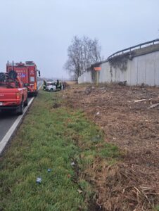 Trino: uscita di strada sulla SP 31 Bis, feriti lievi