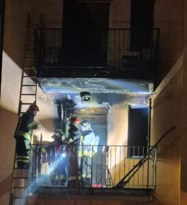 Incendio: “Il mio alloggio inagibile per colpa d’altri. Aiutatemi a trovare soluzione”