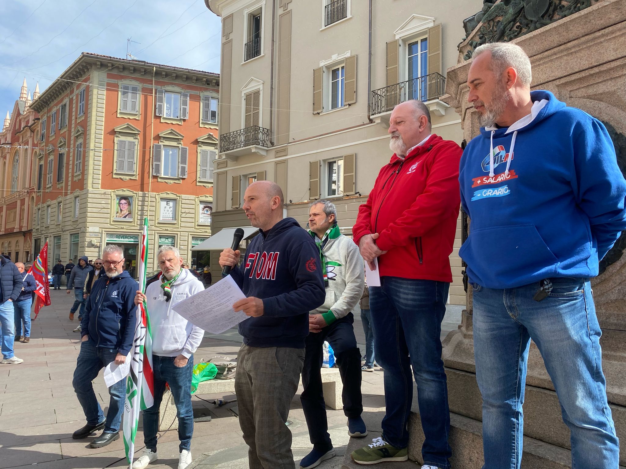 Sindacati, a Valenza un “corposo” Primo Maggio