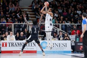Resurrezione Bertram.  Gorham trascina alla vittoria di Trento