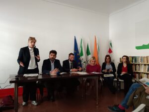 Pd all’attacco: “Medici e infermieri in fuga: nel 2024 la Sanità perde pezzi”