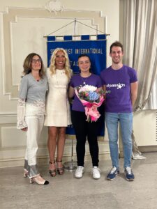 Valeria Cagnina al Soroptimist: “Rivoluzionare l’educazione con la passione e la tecnologia”