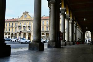 Alessandria: piazza Garibaldi, cantieri e modifiche alla viabilità fino al 22 aprile