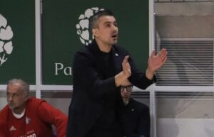 Novipiù, Zambelli lascia. Corbani cerca un vice allenatore
