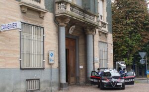 Rapina alla stazione di Tortona: arrestato un 28enne pregiudicato