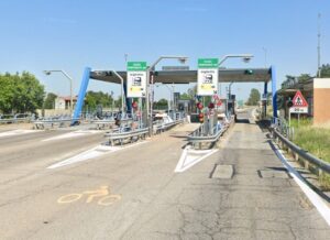 A26, chiuso il tratto tra Casale Nord e Sud per lavori notturni