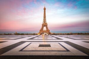 Tour Eiffel, cosa bisogna sapere (ma anche no)
