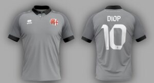 La nuova maglia dei Grigi scelta dai tifosi: colletto e bordi neri