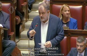 Matteotti, “ritirato” il banco alla Camera. Fornaro: “Aiuto a non dimenticare”