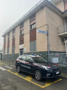 Ricettazione di carte rubate a Valenza: arrestati due ventenni