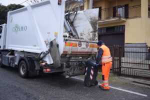 Rifiuti, Buzzi Langhi (FI): “Meno passaggi e più Tari, scelta sbagliata”