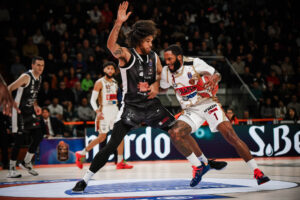 Bertram primo stop alla Nova Arena. Venezia passa con merito