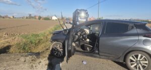 Alessandria, auto fuori strada: un ferito
