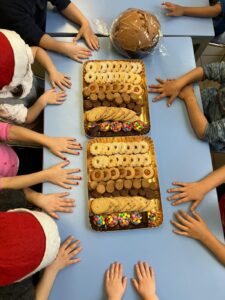 Alessandria, alla scuola dell’infanzia ‘Gobetti-Bovio’ un laboratorio di biscotti con il panificio ‘Il Mulino’