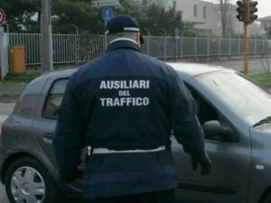 Corso ausiliari traffico, i sindacati: “Il Comune di Alessandria chiarisca”