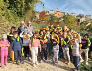 Rosignano, spaventapasseri e tradizioni: il bando che riscuote successo tra le scuole