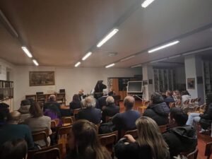 Madri Pie, un incontro sullo smartphone e i possibili rischi