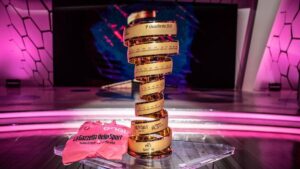 Alessandria accende il rosa del Giro: arriva il Trofeo Senza Fine