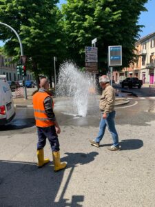 Alessandria, guasto alle tubature: ingente perdita d’acqua in circonvallazione