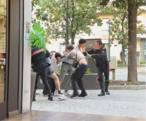 Acqui Terme: dopo l’aggressione di ieri, torna alla gioielleria e minaccia la titolare