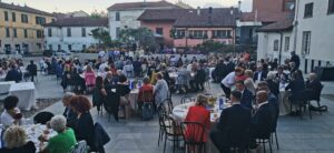 Alessandria, cena solidale Lions in piazza Santa Maria di Castello