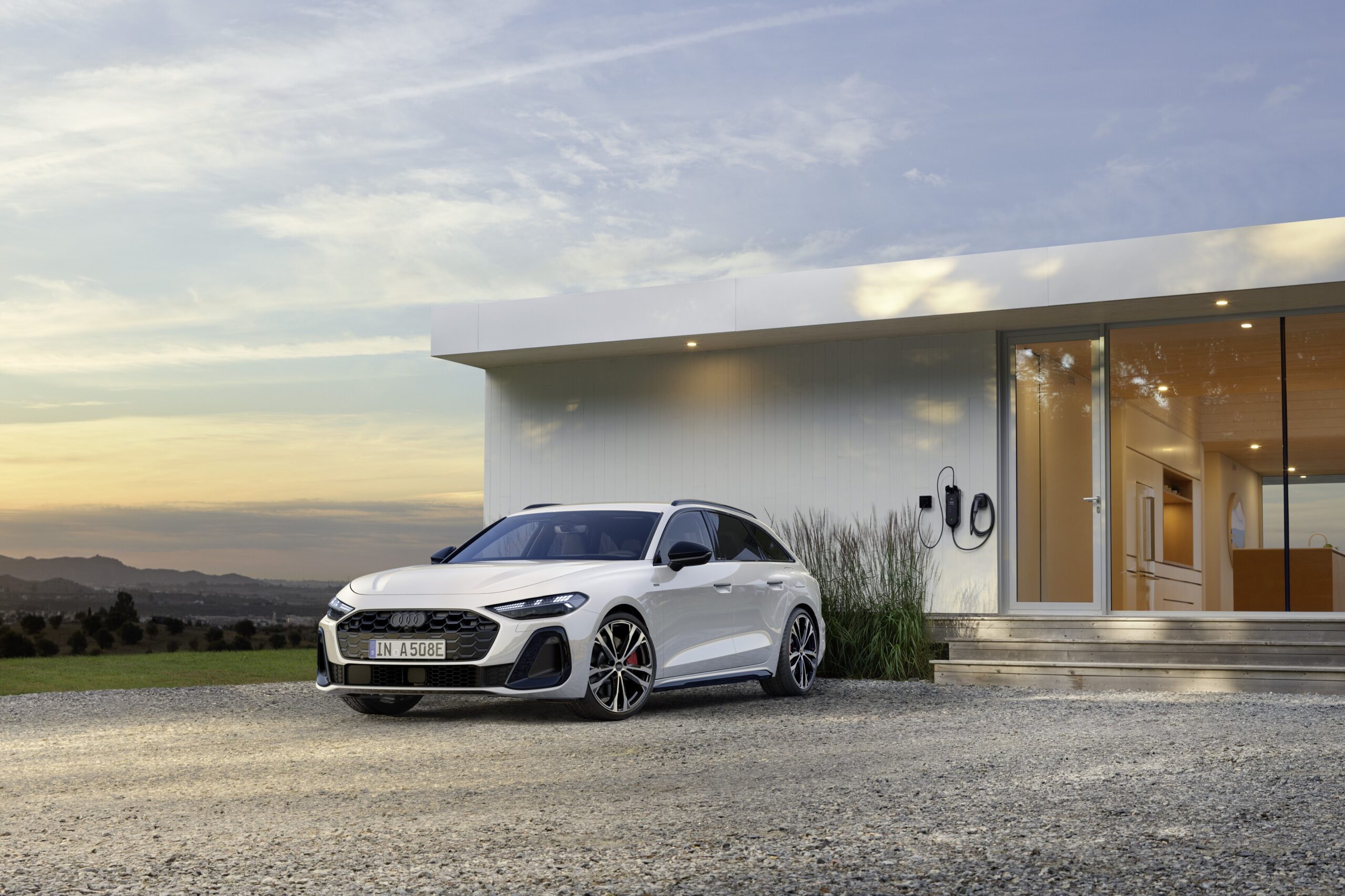 Audi-A5-Avant-hybrid