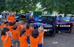 Tortona: “Festa delle Sirene”, i Carabinieri incontrano gli alunni della scuola ‘D’Acquisto’