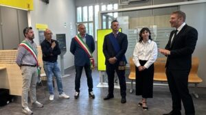 Sale: passaporto in posta, il servizio arriva in paese. Inaugurato il nuovo ufficio Polis