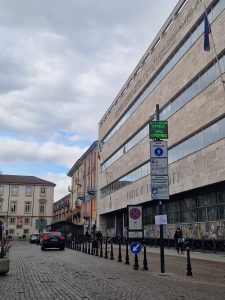 Alessandria, da lunedì 27 luglio torna attivo il varco Apu in piazza della Libertà