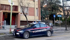 Novi Ligure, arrestato 20enne gravemente indiziato di maltrattamenti in famiglia