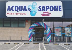 Acqua & Sapone apre a Valenza: nuovo punto vendita, servizi per i clienti e attenzione al territorio